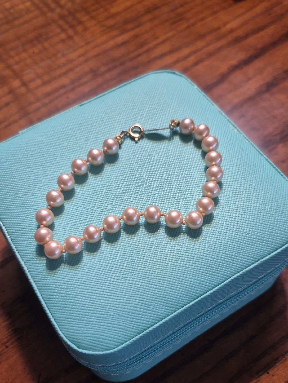 Napier Hand Knotted Ivory Pearl Bracelet with Gold Clasp Jewelry Box Included !